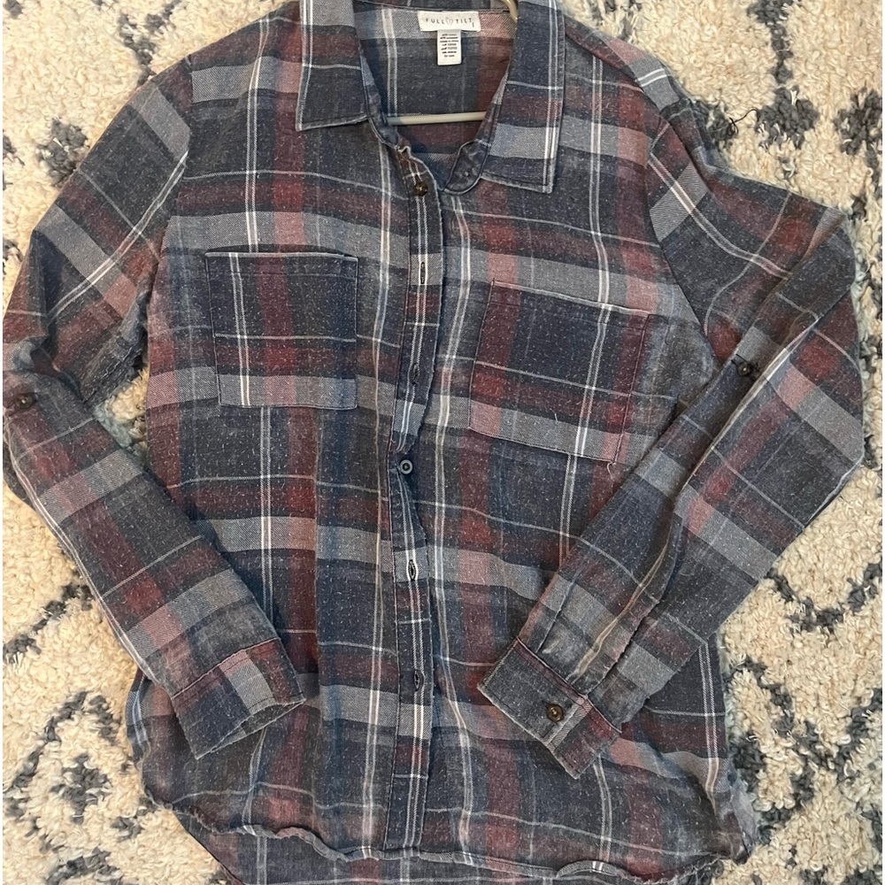 TILLY’s Full Tilt Size Large fits Med. also